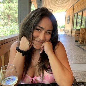 Meet your Posher, Celeste